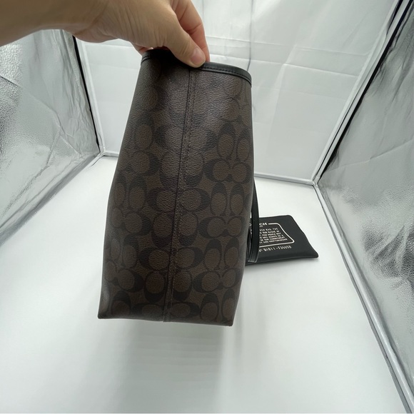 Coach Signature coated canvas with smooth leather tote - Picture 5 of 16